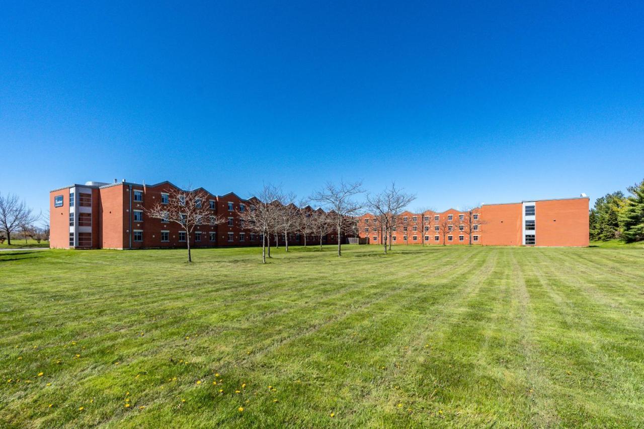 Residence & Conference Centre - Welland Exterior foto